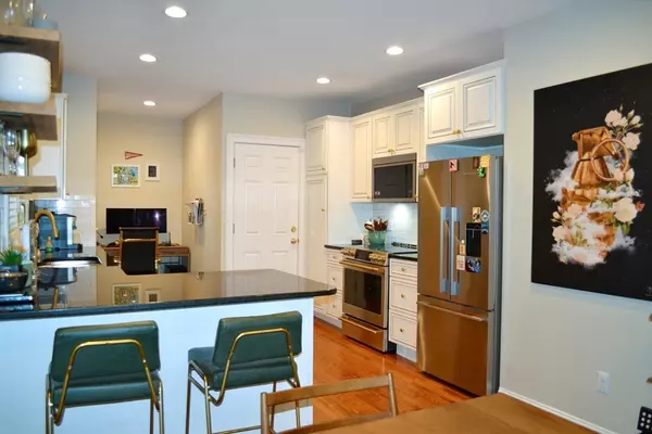 Boston, MA 02130,42 Robinwood Ave #1