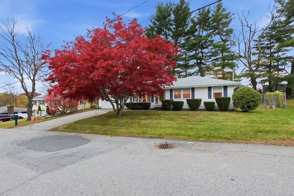 Methuen, MA 01844,43 Duston Dr