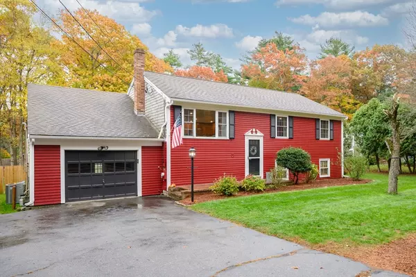 Pembroke, MA 02359,16 Chapel St