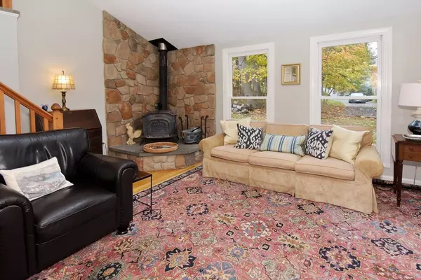 Cohasset, MA 02025,212 South Main Street