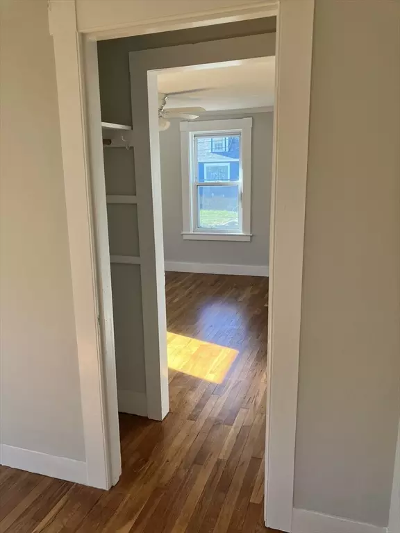 Salem, MA 01970,51 Highland St #2