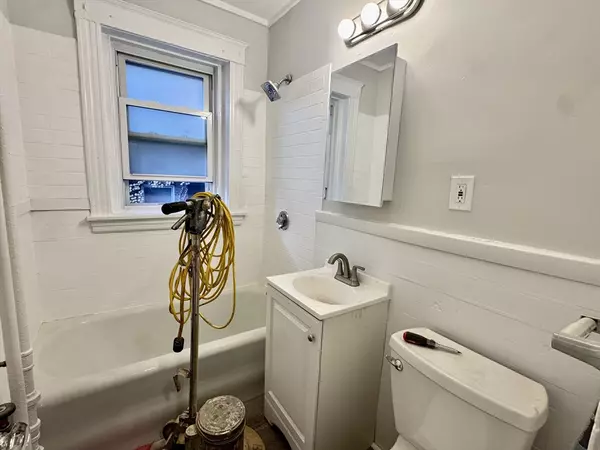 Boston, MA 02135,1615 Commonwealth Ave #3