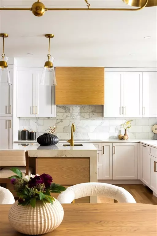 Brookline, MA 02446,85 Naples Road #B