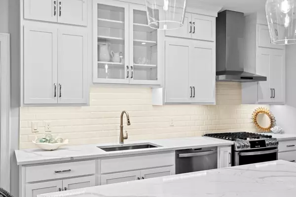 Plymouth, MA 02360,6 Preservation Way