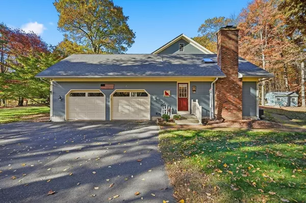 Belchertown, MA 01007,37 Oakridge Dr