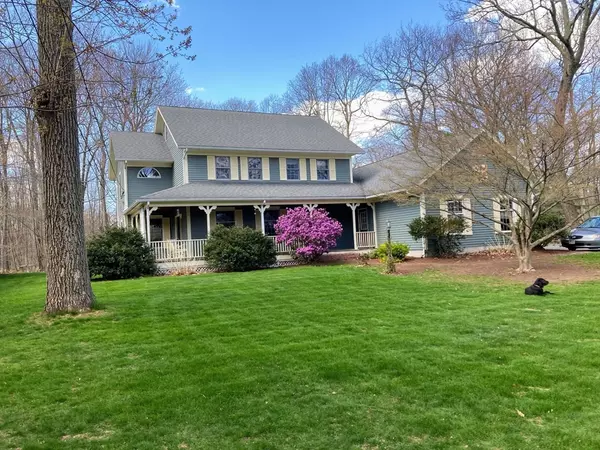 Belchertown, MA 01007,37 Oakridge Dr