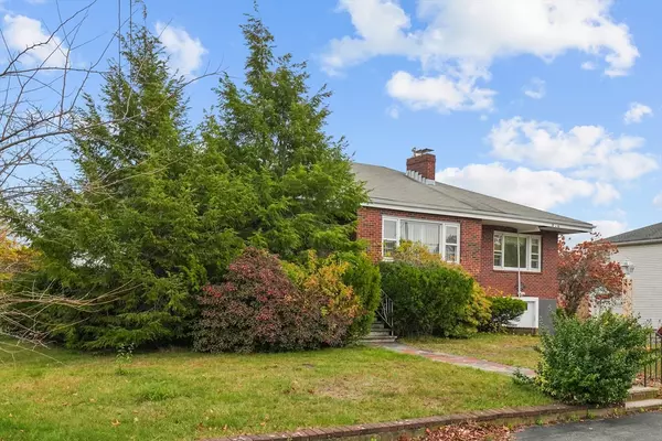 Saugus, MA 01906,22 Seagirt Ave