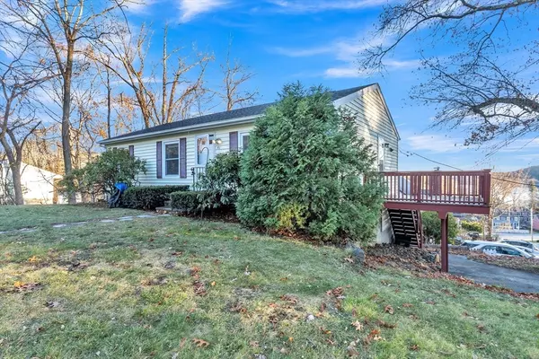 Worcester, MA 01602,41 Walnut Hill Dr