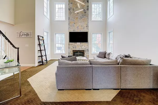 Walpole, MA 02081,44 Mill Brook Avenue