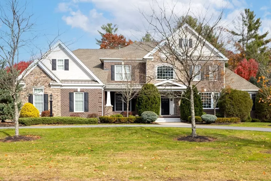 44 Mill Brook, Walpole, MA 02081