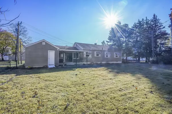 Springfield, MA 01119,74 Valley Rd