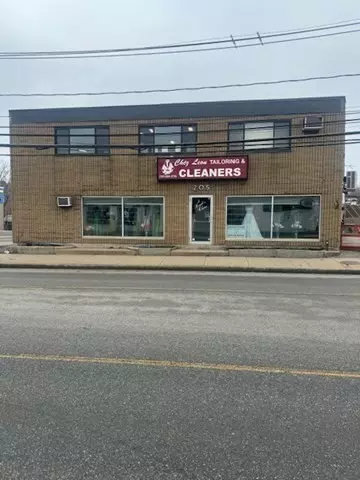 Waltham, MA 02452,205 Lexington St