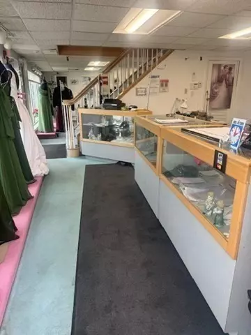 Waltham, MA 02452,205 Lexington St