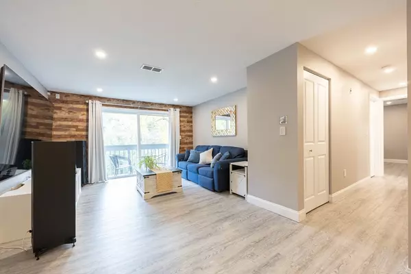 Franklin, MA 02038,605 Franklin Crossing Rd #605