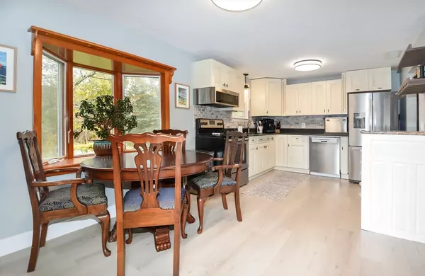 Whitman, MA 02382,360 High St