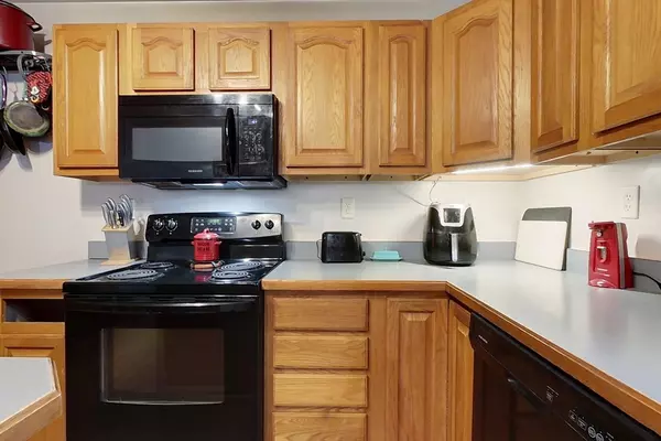 Winchendon, MA 01475,790 River St