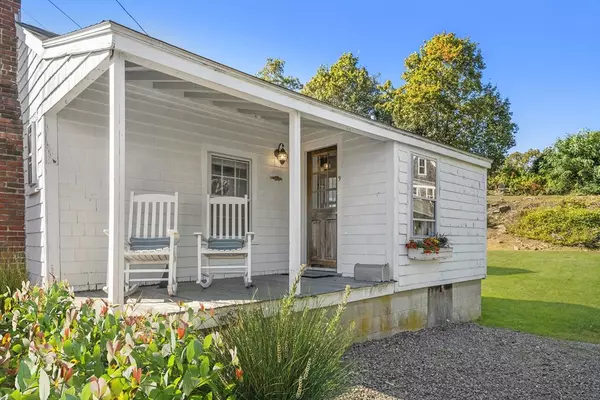 Marblehead, MA 01945,9 Gingerbread Hill #1