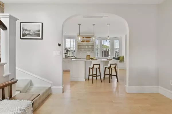 Boston, MA 02118,128 Pembroke St #2-3