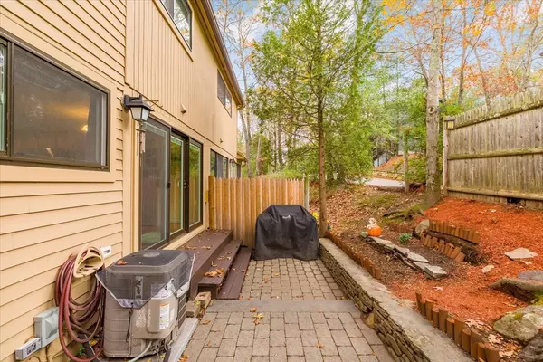 Ashland, MA 01721,72 Meeting House Path #72