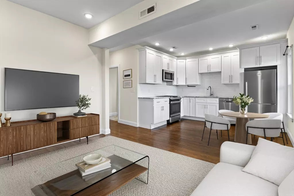 Boston, MA 02128,470 Sumner #3