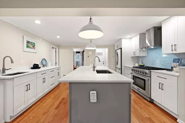 Andover, MA 01810,2 Tamys Lane