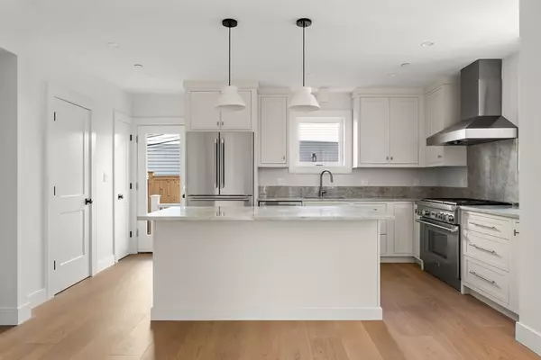 Boston, MA 02129,9 Armory St