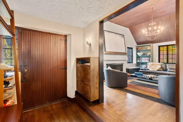 Boston, MA 02130,57 Louders Ln