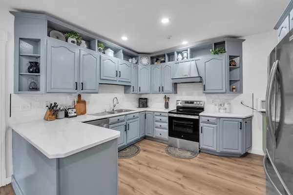 Orange, MA 01364,27 Chase St