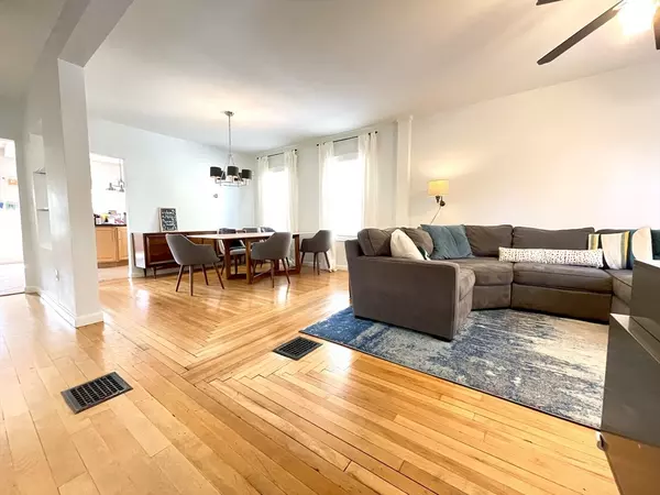 Beverly, MA 01915,18 Appleton Ave #2