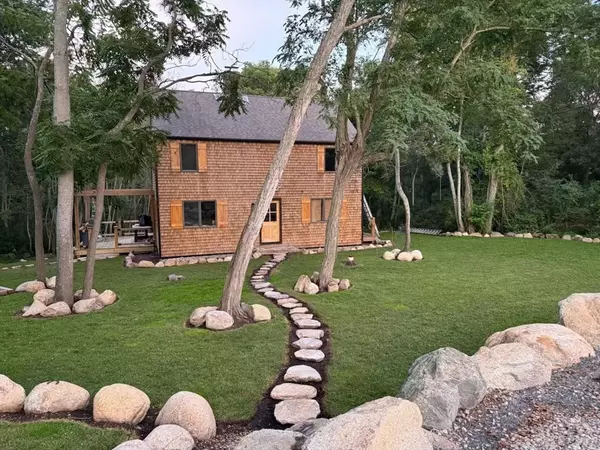 Brewster, MA 02631,309 Great Fields Rd