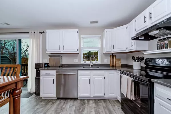 Haverhill, MA 01832,21 Mercury Terrace #21