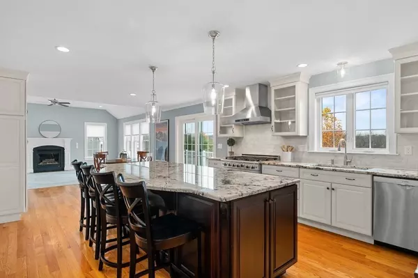 West Newbury, MA 01985,86 Middle St.