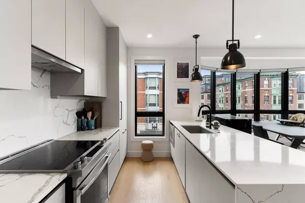 75 W Broadway #301, Boston, MA 02127