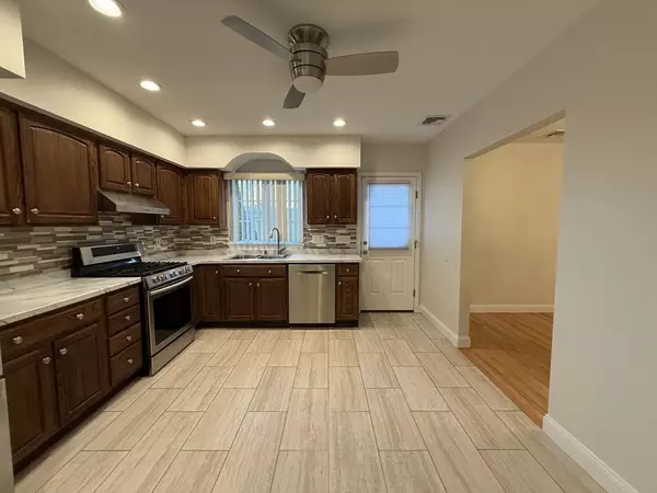 Revere, MA 02151,37 Vera St #1