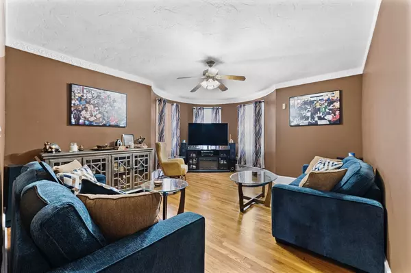 Boston, MA 02121,69 Greenwood St