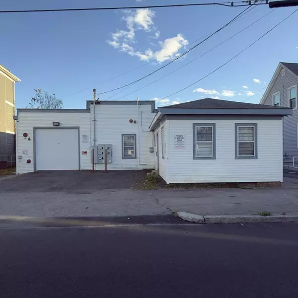 Brockton, MA 02301,14 Florence St