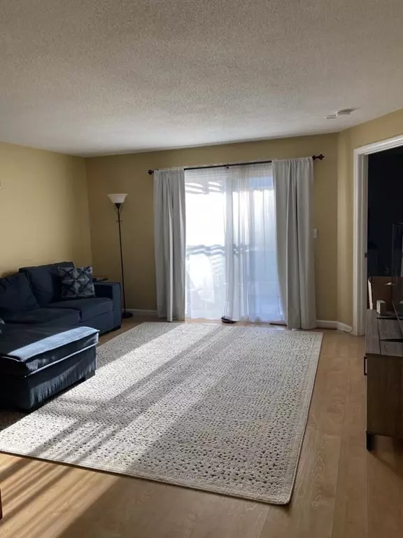 Raynham, MA 02767,406 Park Place #406