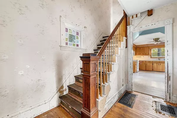 Leominster, MA 01453,47 Hale St