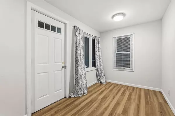 Chicopee, MA 01013,18 Charpentier Blvd