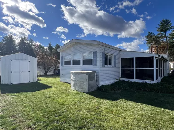 Westfield, MA 01085,6 John's Drive