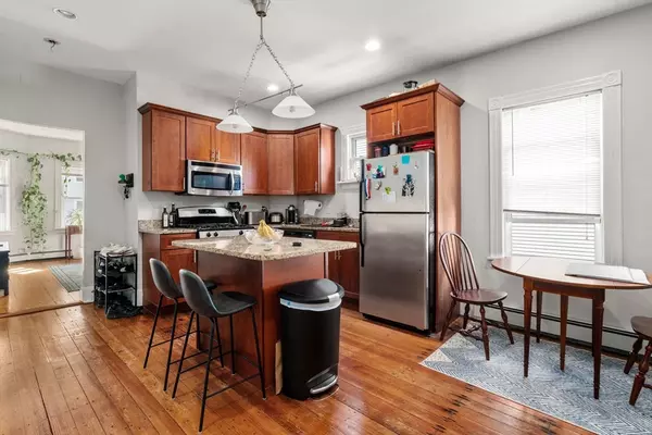 Boston, MA 02130,32 Forbes Street