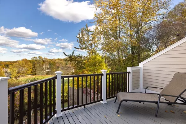 Newton, MA 02467,67 Algonquin Rd #67