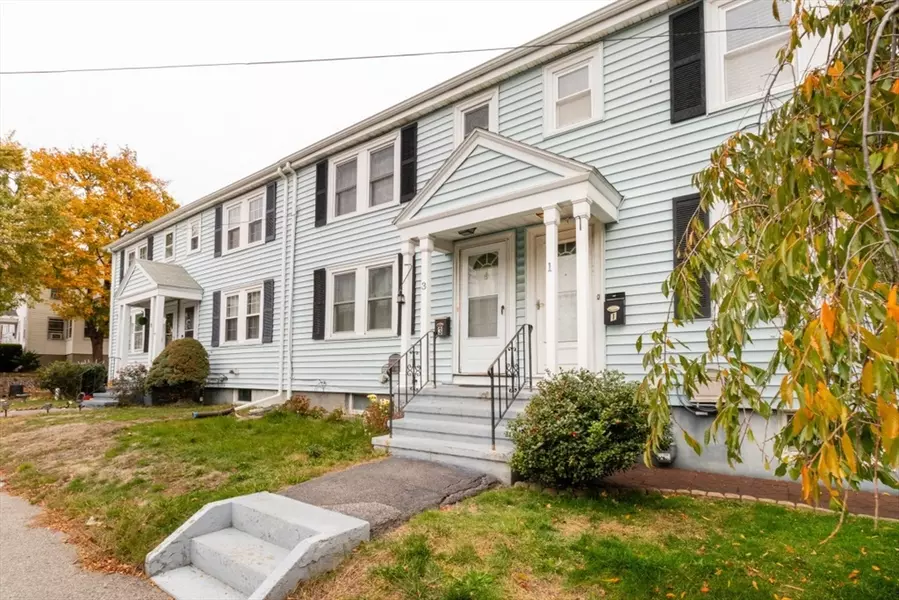 1 Bay State Road #1, Quincy, MA 02171