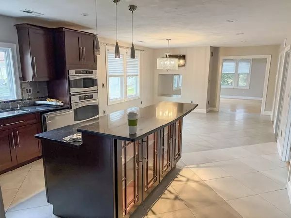 Worcester, MA 01606,1132 West Boylston St #2