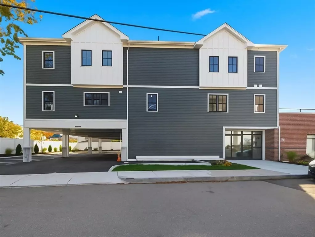 Quincy, MA 02169,50 N. Payne St #1