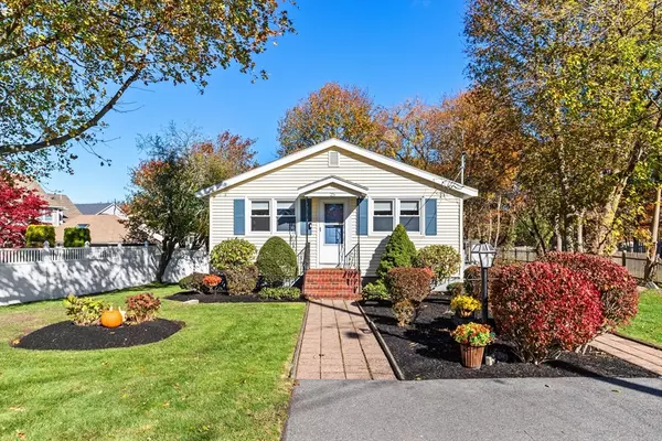 25 Outlook Ave, Salem, MA 01970