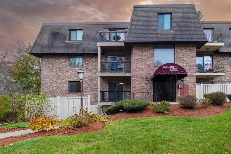 59 School Street #14, Northborough, MA 01532