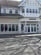 Barnstable, MA 02601,615 Main Street #13