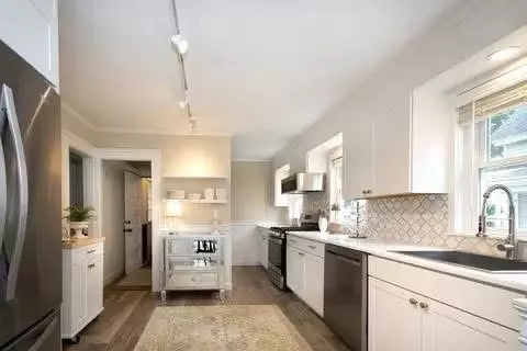 Braintree, MA 02184,59 Tremont St #1