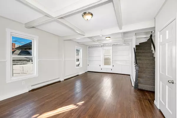 Lowell, MA 01852,15-17 Whipple St